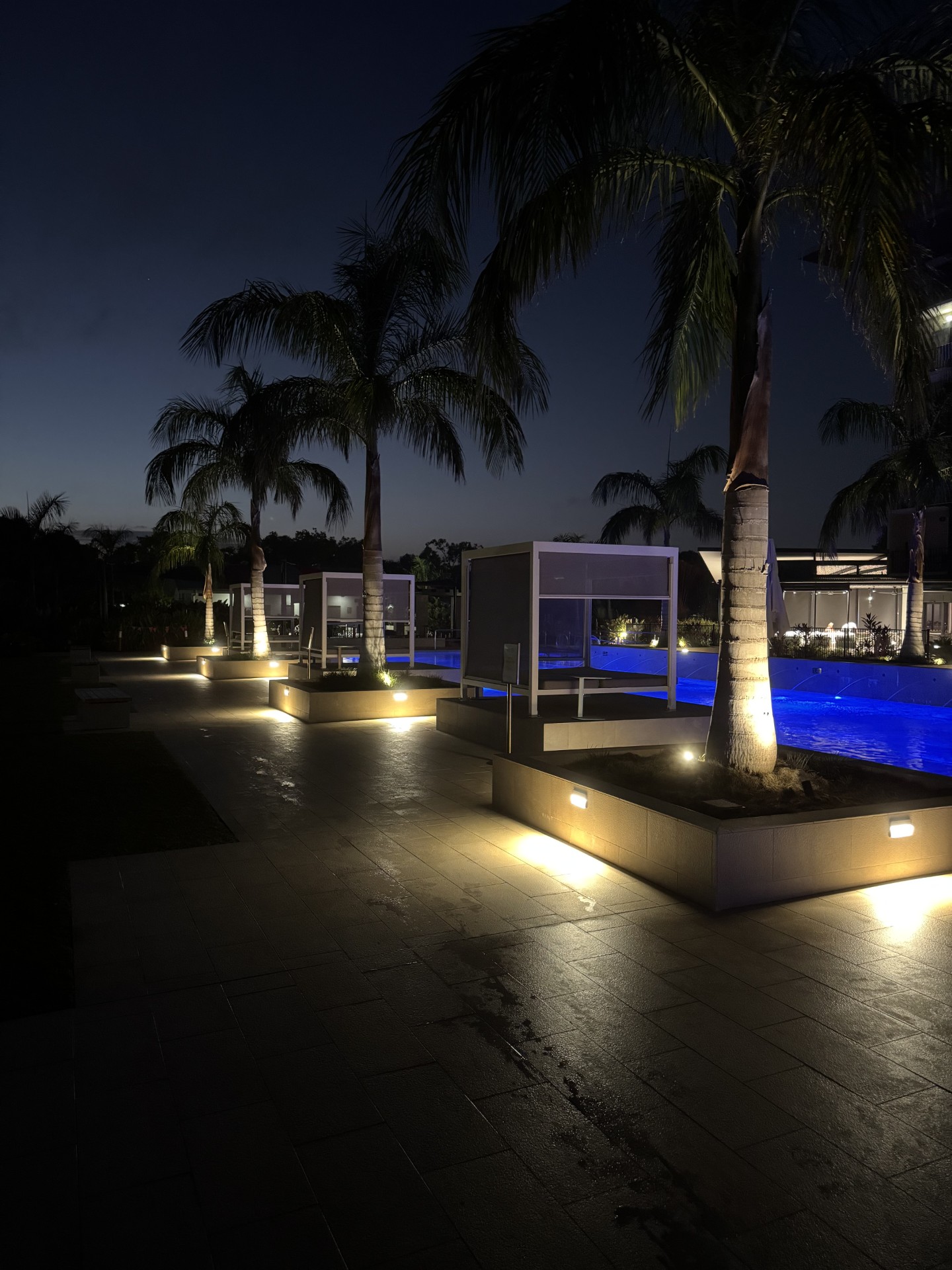 Novotel Darwin Airport landscape and pathway lighting